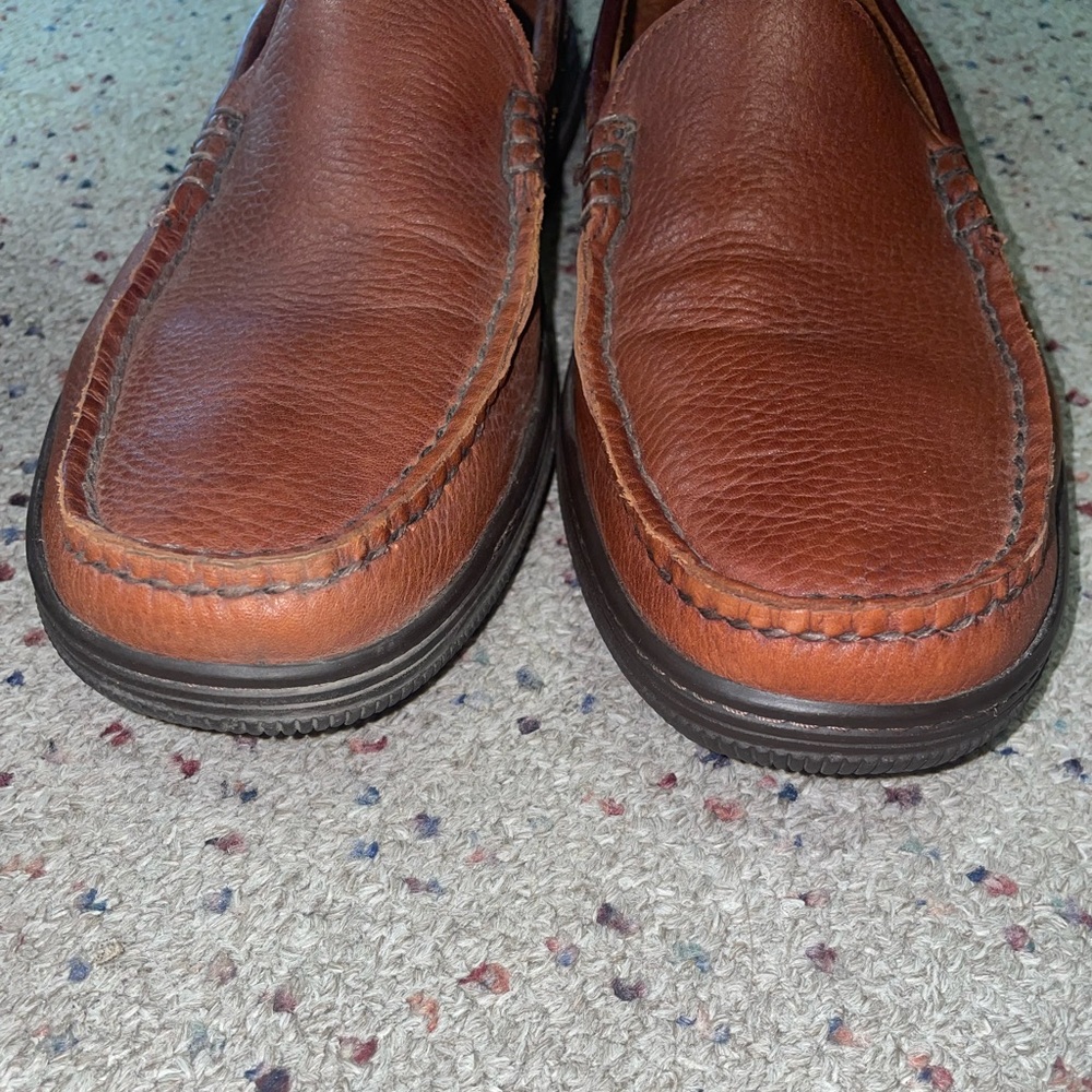 🤎Great USED Condition 13 Allen Edmonds Slip-ons - Picture 2 of 6
